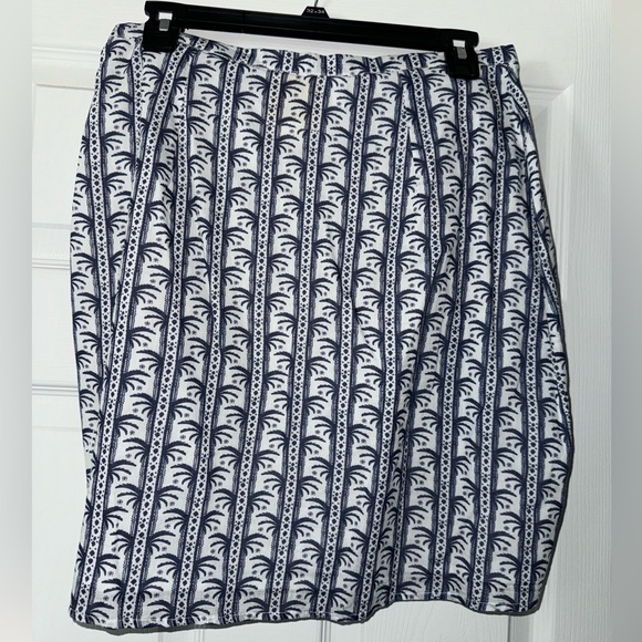 Emily McCarthy Skirt - Picture 2 of 3